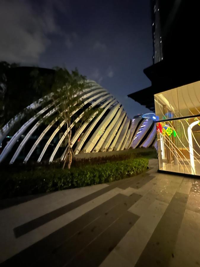 Aparthotel Arti Mont Kiara Kuala Lumpur Exterior foto