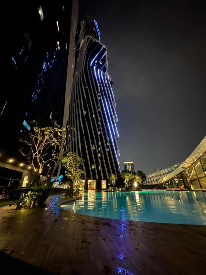 Aparthotel Arti Mont Kiara Kuala Lumpur Exterior foto