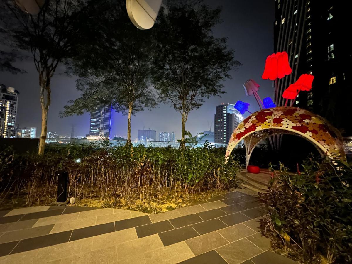 Aparthotel Arti Mont Kiara Kuala Lumpur Exterior foto